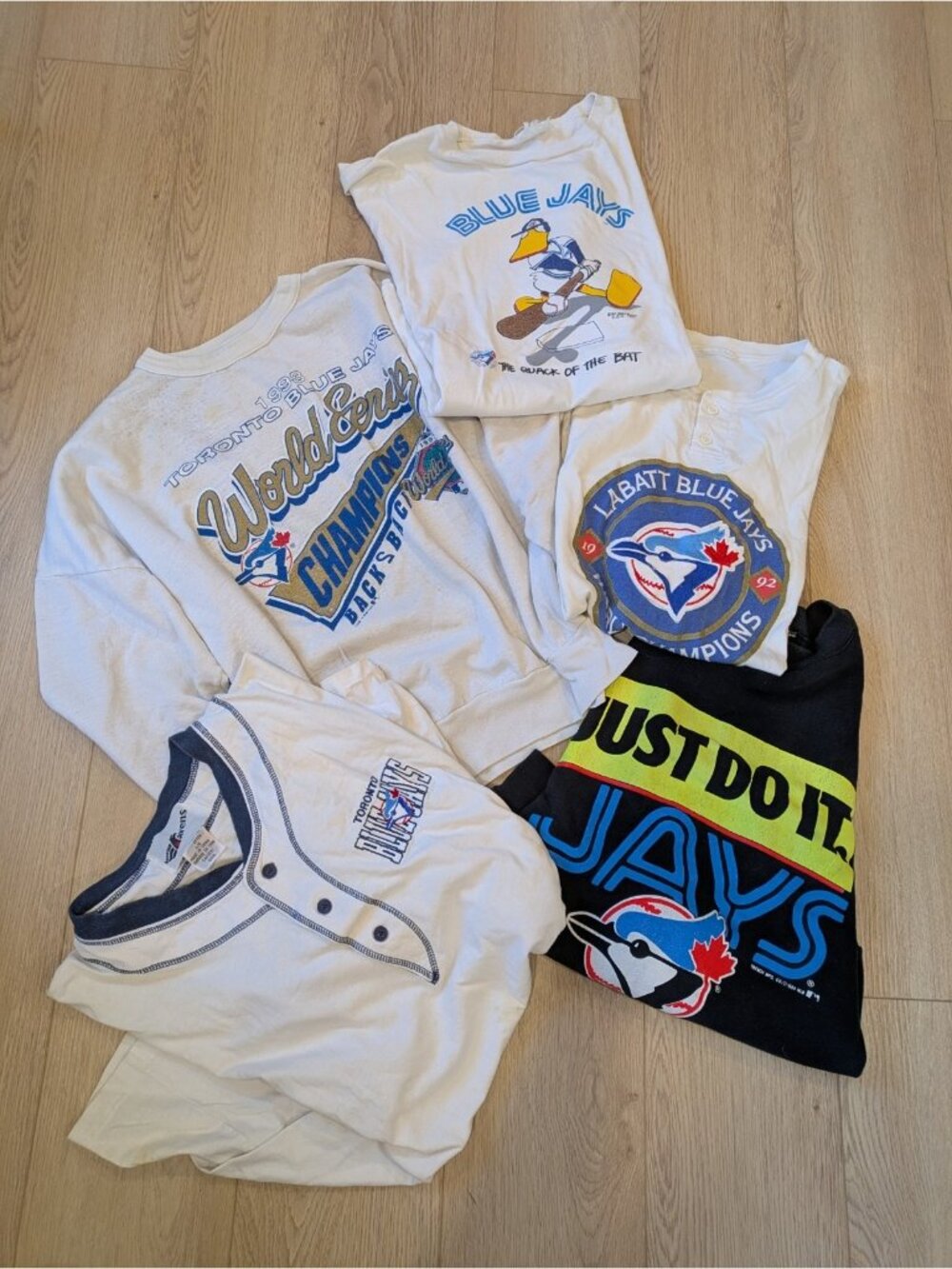 Vintage 1980s & 1990s Toronto Blue Jays Sweatshirt & T Shirt Lot - S / L Men Kid